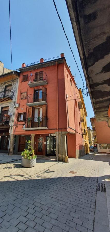 Apartamento Con Encanto Tipico Cereta Centro Puigcerdà Εξωτερικό φωτογραφία